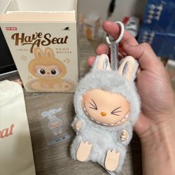 AUTHENTIC POP MART  The Monsters Have A Seat Vinyl Plush Pendant Labubu - HEHE