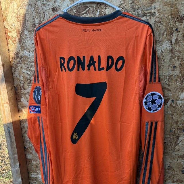 Cristiano Ronaldo Real Madrid 2013-14 Champions League Long-Sleeved Third Jersey - Size Large