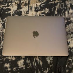MacBook Pro (13-inch 2017) EXCELLENT CONDITION