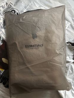 grey essential shorts