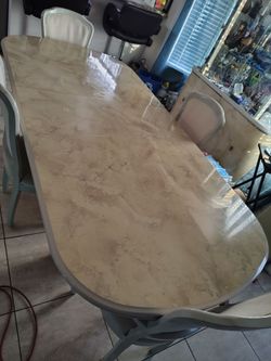 8pc Dining Room Set Solid Beautiful $200