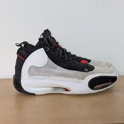 NIKE Air Jordan XXXIV 34 Chicago White Black Red Sneakers AR3240-100 Men’s Size 11