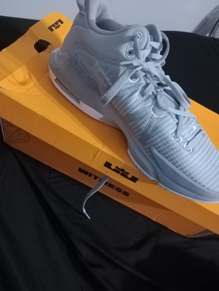 Basketball Shoes