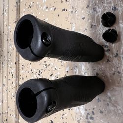 Specialized Locking Grips