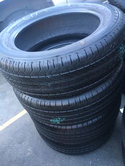 Set semi new Michelin 235/55/18