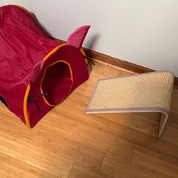 Cat Scratcher & House