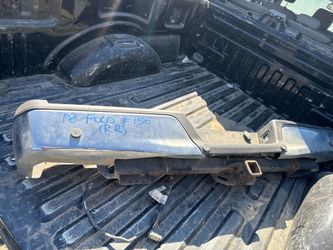 2018 ford f150 rear bumper assy with hitch