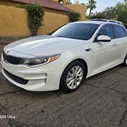 2018 KIA Optima