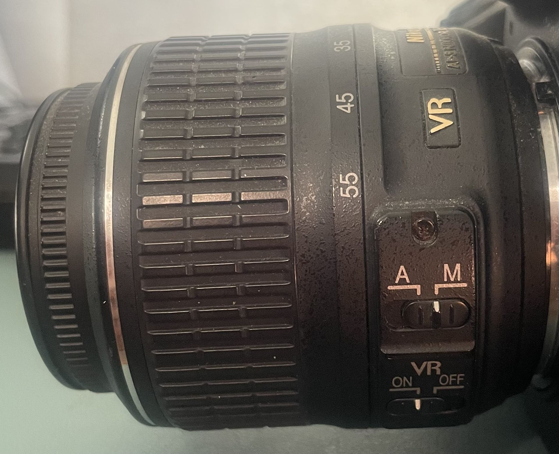 Nikon D200 + AF S NIKKOR 18 55mm Lens