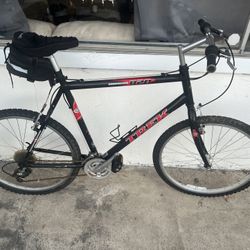 TREK Aluminum 820 Mountain Bike