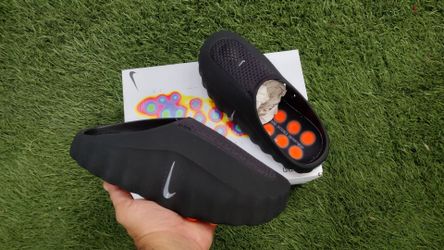 Brand new Nike Mind 001 slide sandals, Style code HQ4307-001
Size 9