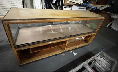 Vintage Glass Display Showcase / Retail Display Case