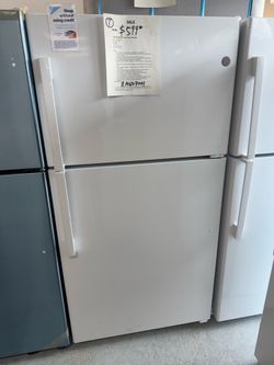 Never used 22 cu.ft garage ready fridge
