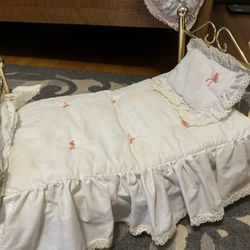 American Girl Doll Samanthas Bed