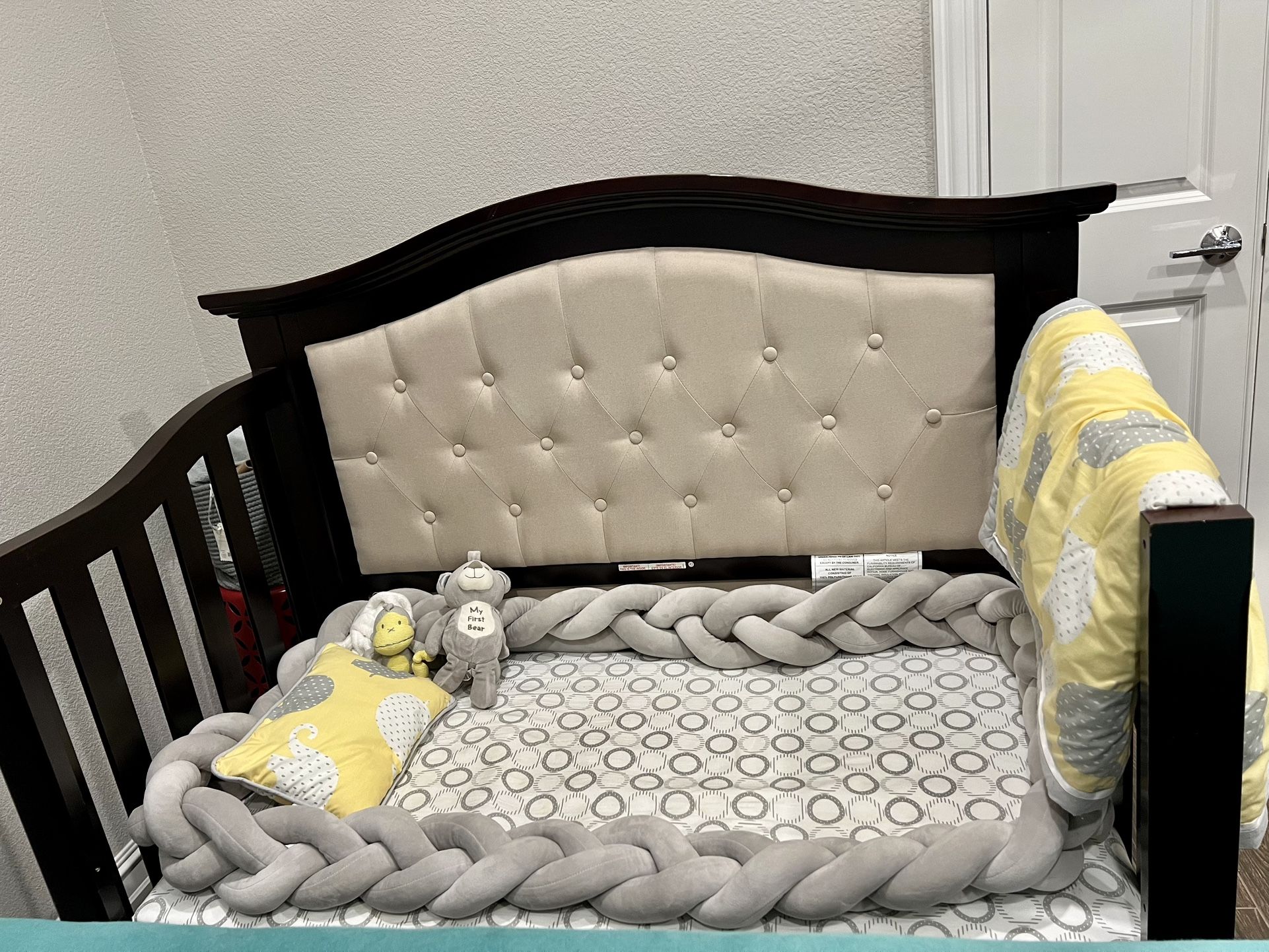 Crib For Baby Toddler.