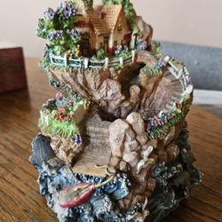 Musical Mountain COLLECTIBLE 