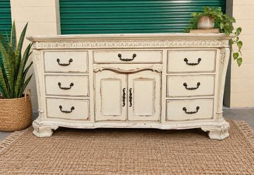 Dresser - Free Delivery