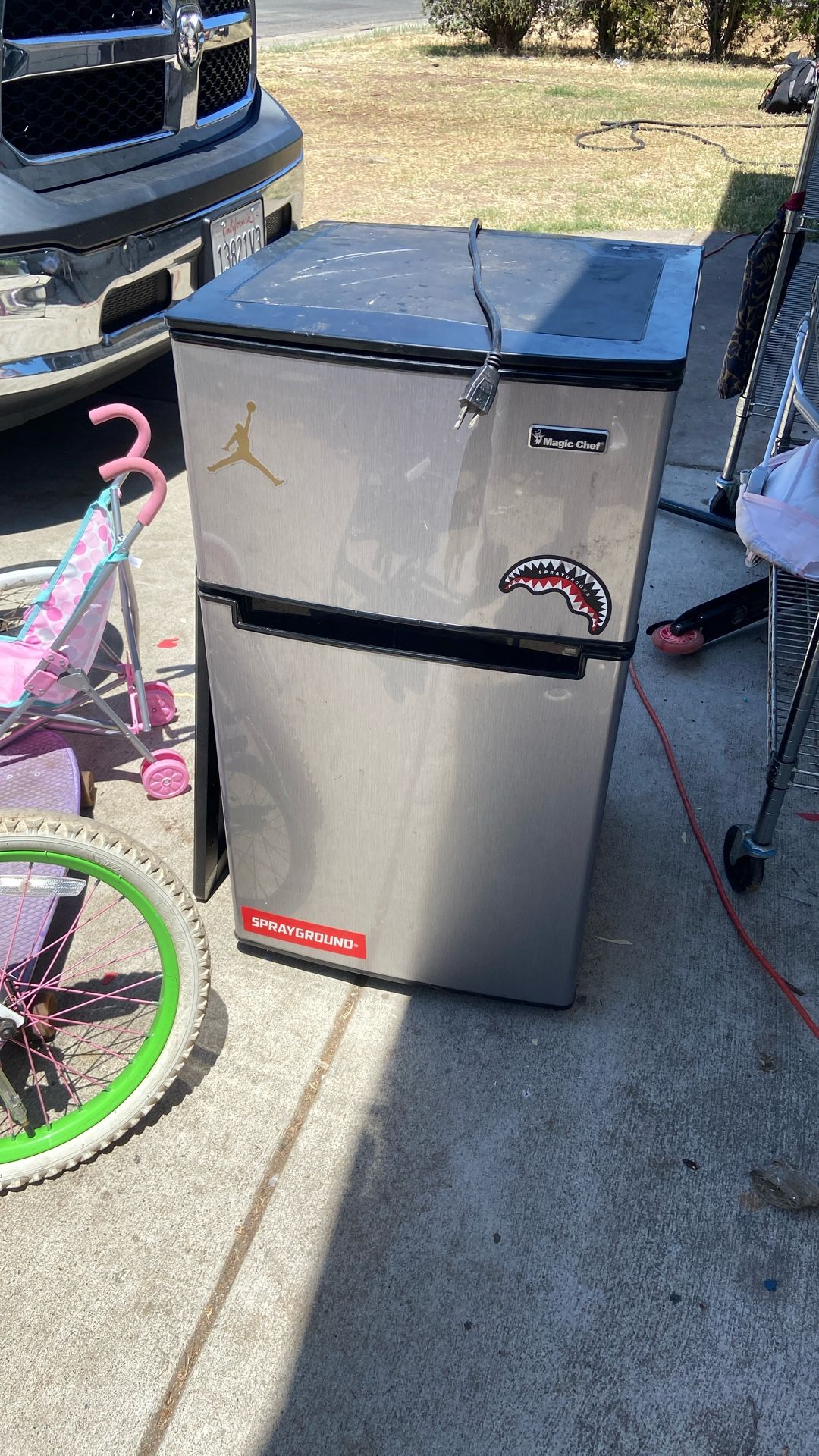 Mini fridge/freezer