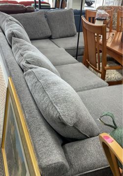6 Shape Sectional Sofa Couch