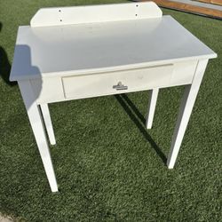 Vanity Table