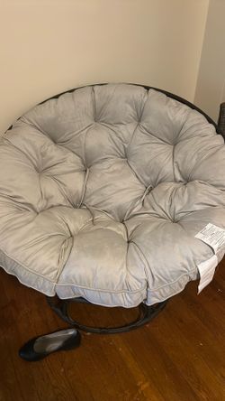 Beautiful papsan chair with cushion