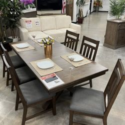 Dining Table Set