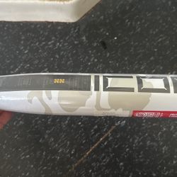 Brand New 32in, -8 Rawlings Icon