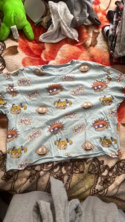 Shirt size L