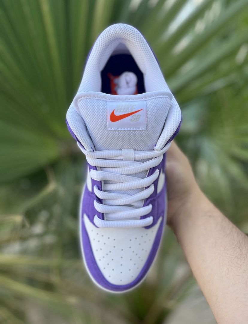 Nike dunk low championship court purple