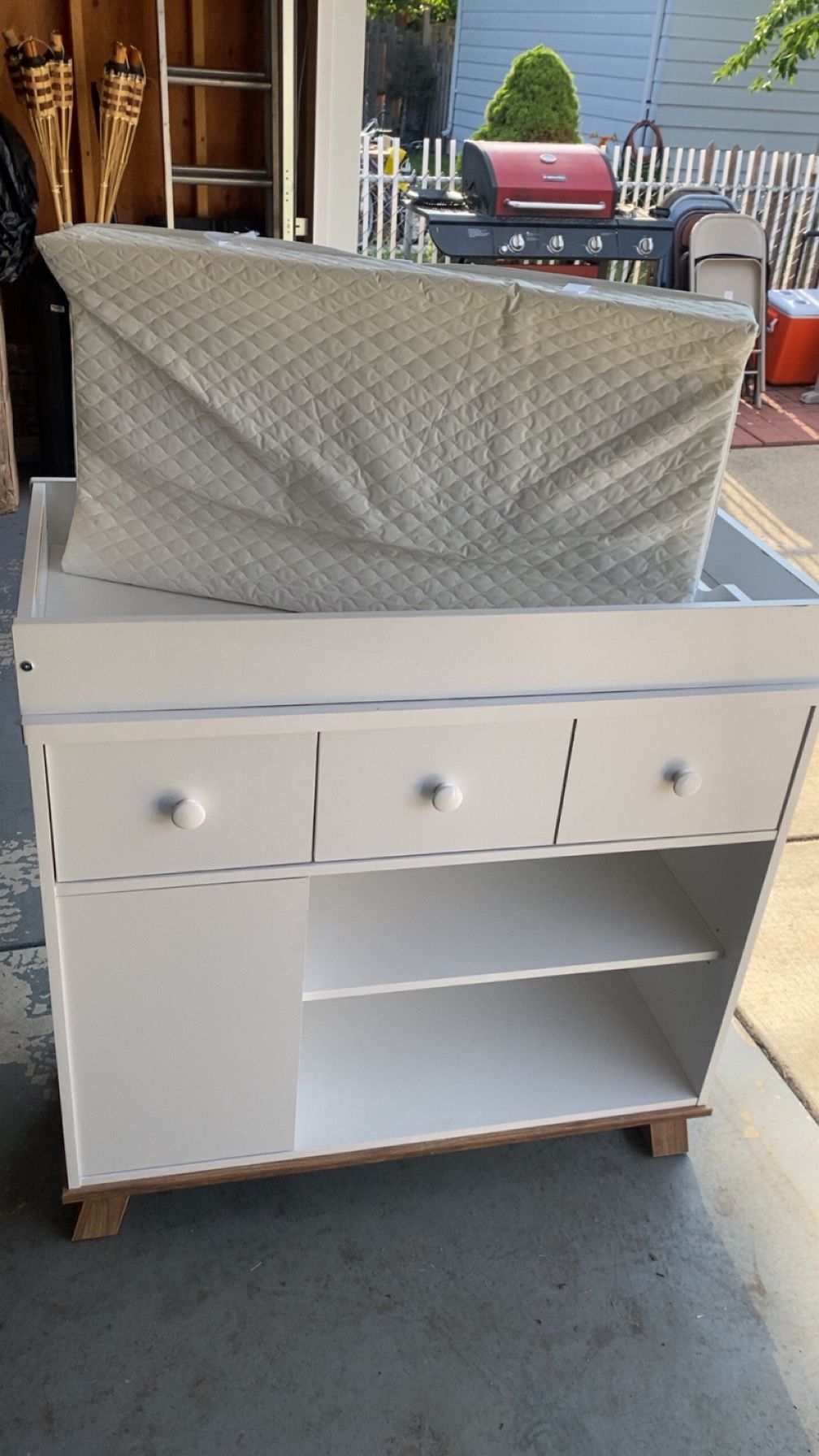 Baby Changing Table With Waterproof Mattress 