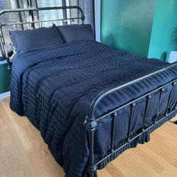 Metal Frame Bed