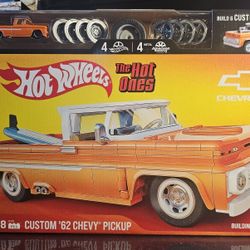 Mattel Brick Shop Hot Wheels Custom '62 Chevy Pickup Building Toy Kit