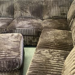 New Brown Furry Corduroy Sectional Couch With Ottoman / Free Delivery 
