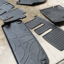 SmartMoney Maxliner Floor Mats Qx60