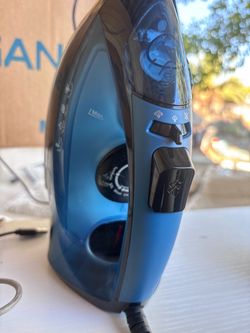 Blue Steam Iron with Temperature Dial