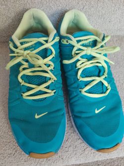 Nike Free Trainer  9.5