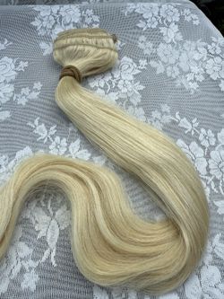 Human Hair Blonde Clip On Extensions 22”