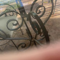 Rustic Iron Table Set Perfect for Small Spaces ✨