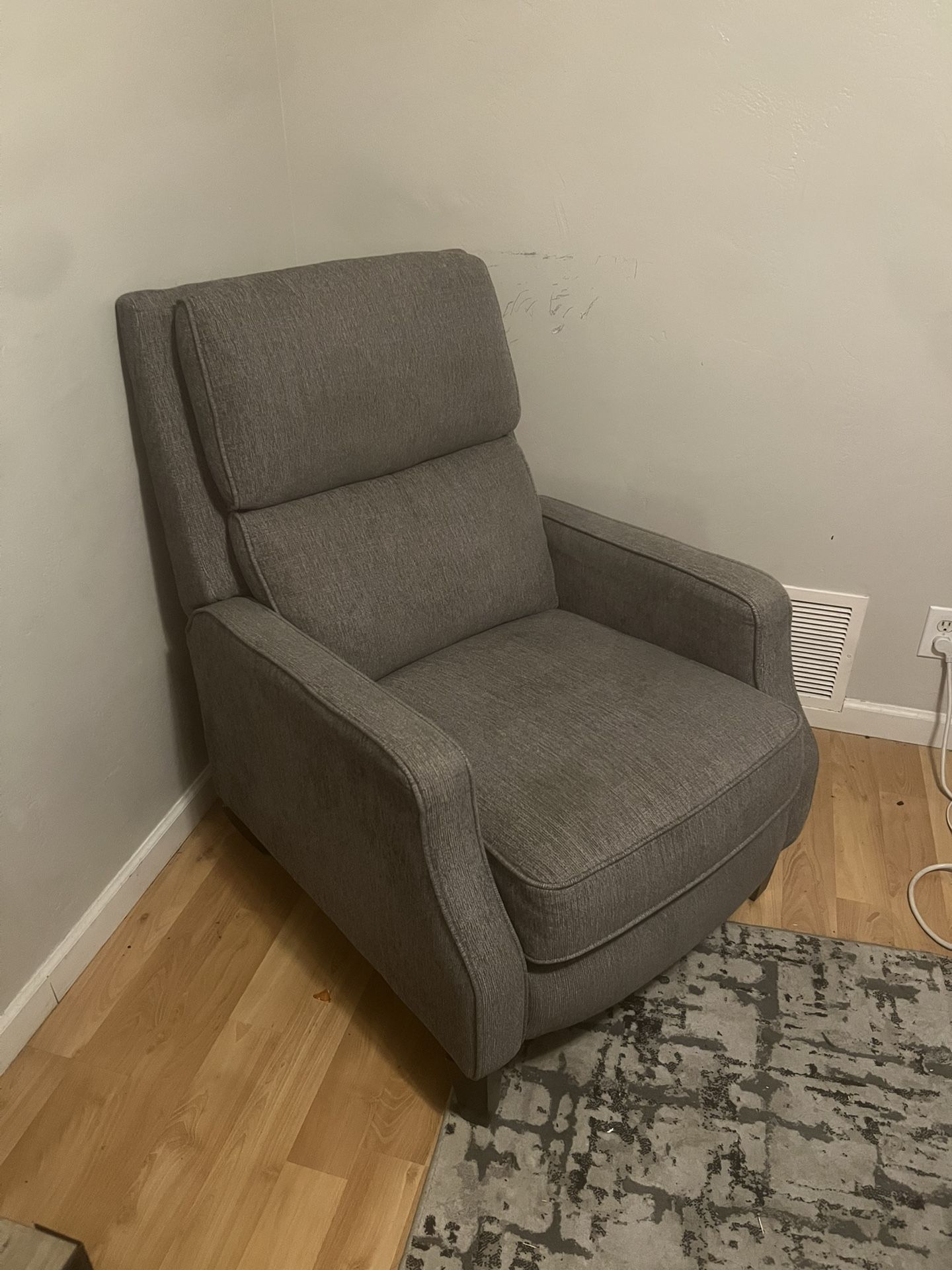 Recliner