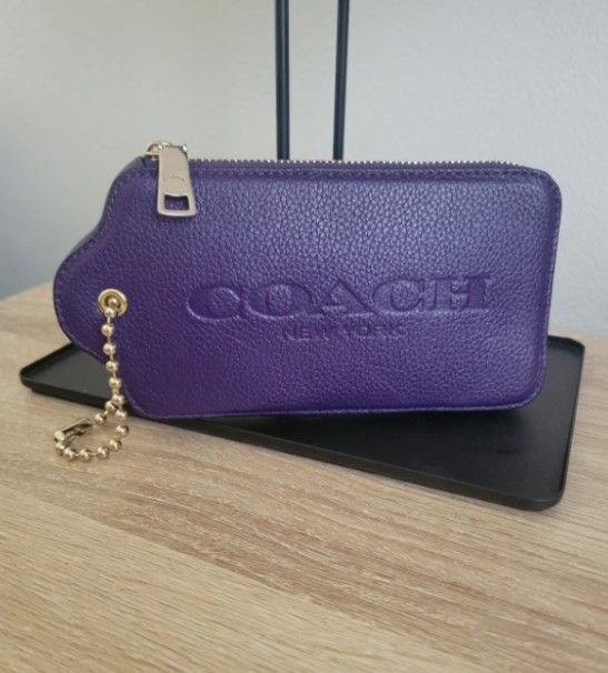 Coach Large Hangtag Wallet/Wristlet