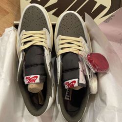  Travis Scott x Air Jordan 1 Low OG 'Reverse Mocha