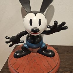 Oswald The Lucky Rabbit Medium Fig