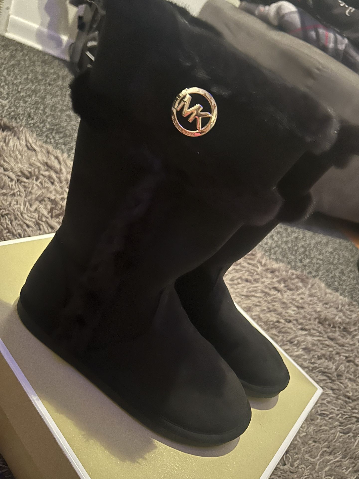Women Michael Kors Black Boots Size 5