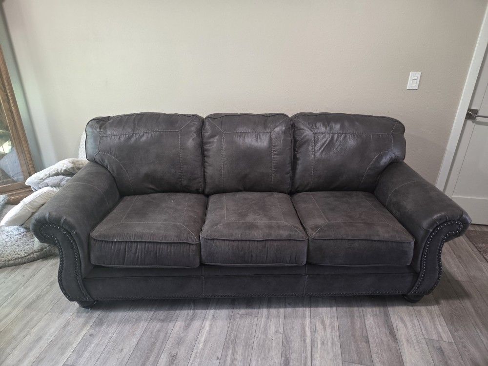 Sofa/couch