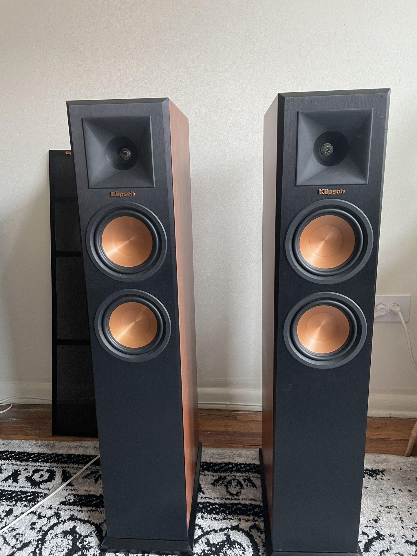 Speakers by Klipsch