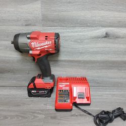Milwaukee 2967-20 M18 Fuel 1/2" High Torque Impact Wrench With Battery And Battery Charger 