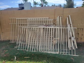 Pool fence