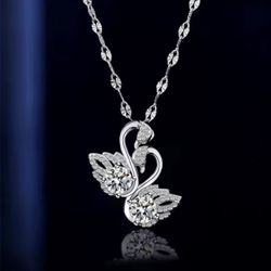 Gooseneck Chain - Elegant Double Goose with Sparkling Pendant - Perfect for Banquets, Parties, Weddings - Perfect Women's Jewelry