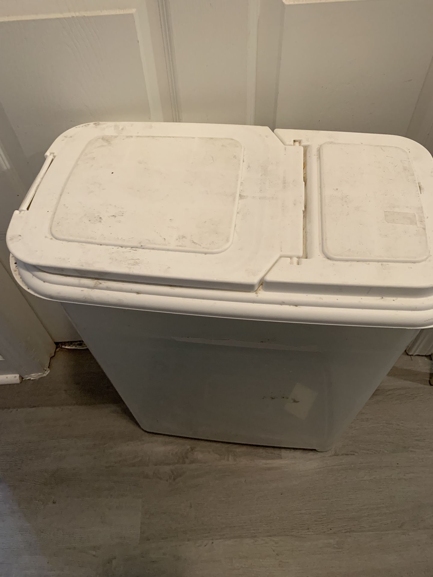 Big Pet Food Storage Used Good