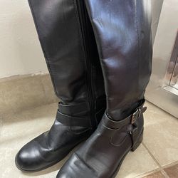 Black Below Knee Boots (Women’s Size 7.5)